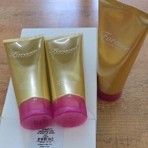 FOREVER Mariah Carey (Elizabeth Arden) Gold and Pink Moisturizer Set 3 Tubes